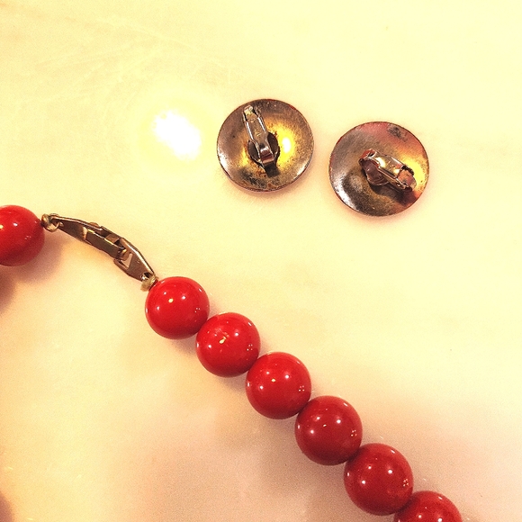 Red Chunky Long Necklace, Chain Necklace, Clip on Red Earrings (Lot of 3 Items) - Picture 3 of 4
